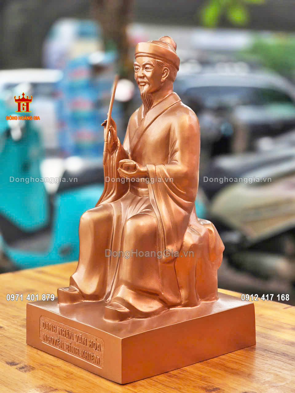 Pho tượng đúc hoàn toàn từ nguyên liệu đồng đỏ cao cấp loại I